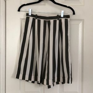 Bloomingdales high waist stripped long shorts